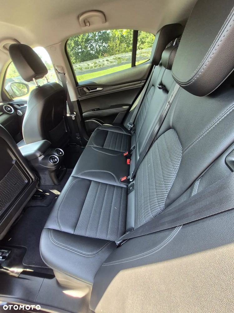Alfa Romeo Stelvio 2.0 Turbo B-Tech Edition Q4 - 5