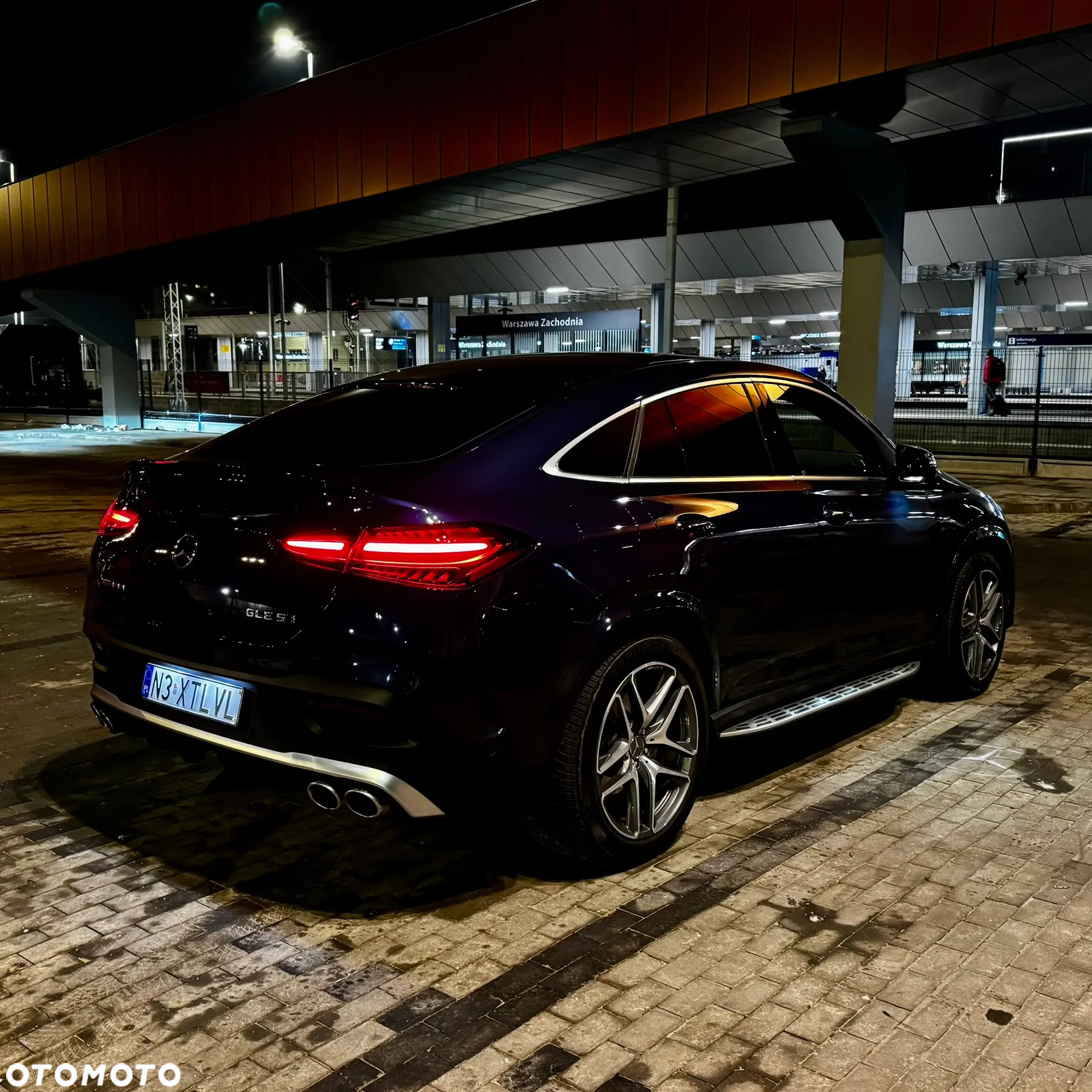 Mercedes-Benz GLE AMG Coupe 53 4-Matic Ultimate - 4