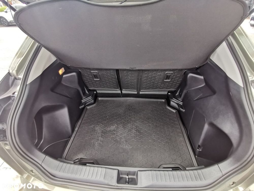 Toyota Yaris Cross Hybrid 1.5 Comfort - 14