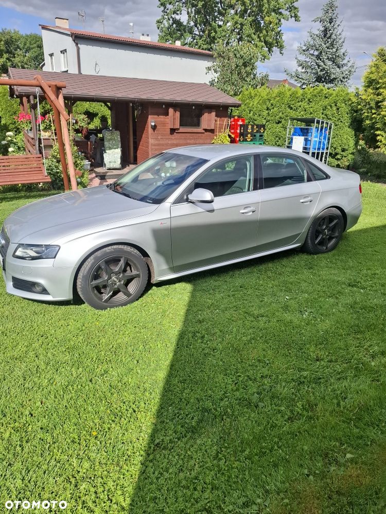 Audi A4 Limousine - 2