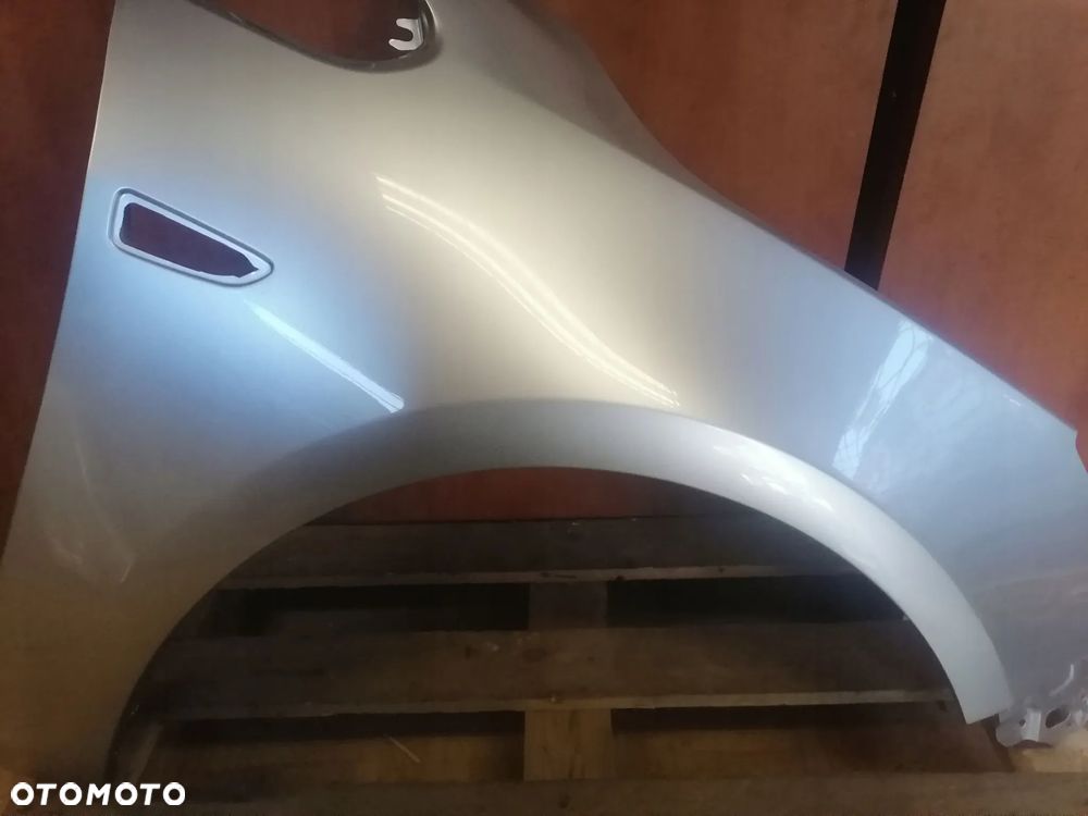 błotnik prawy przód przedni opel astra j Z22C GAR Z190 GWH Z187 GWA Z40R GAZ GCW Z186 Z41C GOP Z22A GEU Z20Z GEK Z21Y GEP Z177 GAL Z176 GAN GBM Z12U Z22S GWJ Z20R GBG Z50H GCS Z40Y 55U Z179 GEV Z30K GAY Z50B 63U GBH Z40Q AJU GWD Z161V Z162 GWE Z41E G6R Z30V Z30Q GOK 2GU Z50C Z22N GU3 Z22M GOL Z20Z z474 Z41V - 2