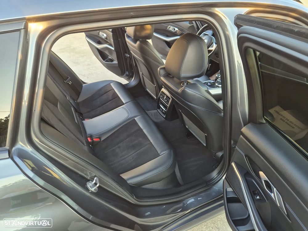 BMW 320 d Pack M Auto - 46