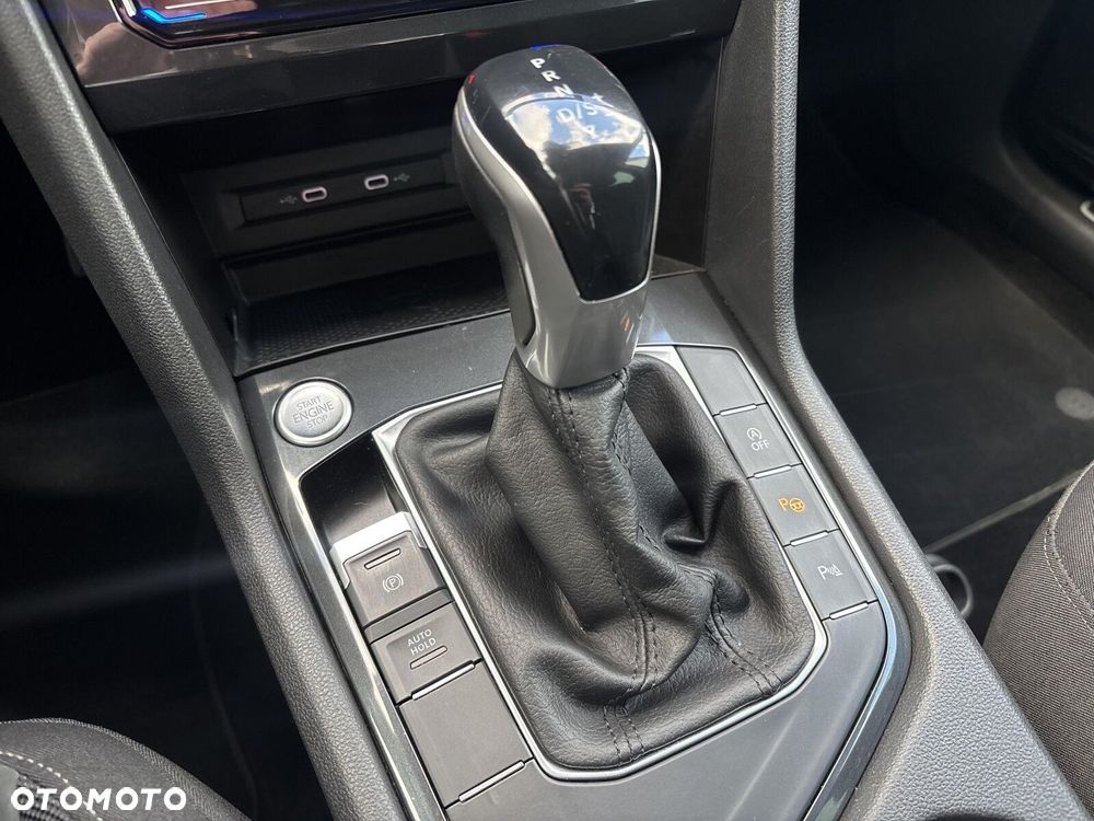 Volkswagen Tiguan - 18