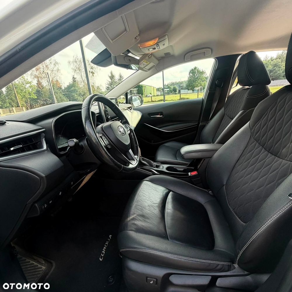 Toyota Corolla 1.6 Executive MS - 13