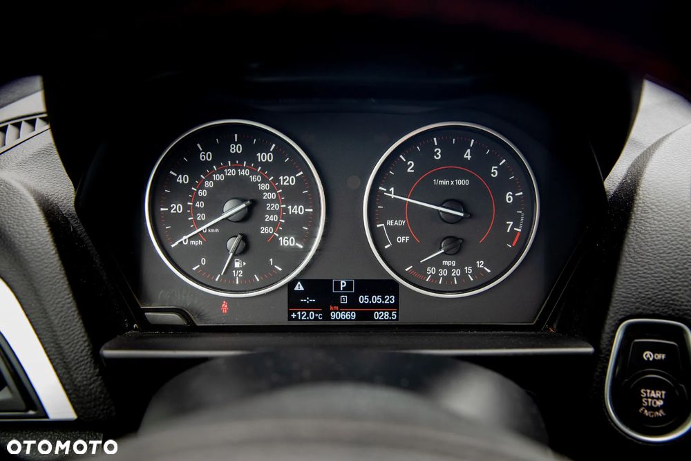 BMW Seria 2 - 11