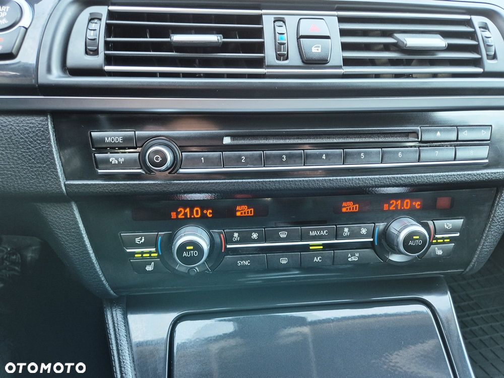 BMW Seria 5 518d - 20