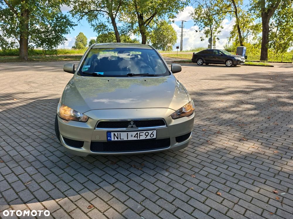 Mitsubishi Lancer