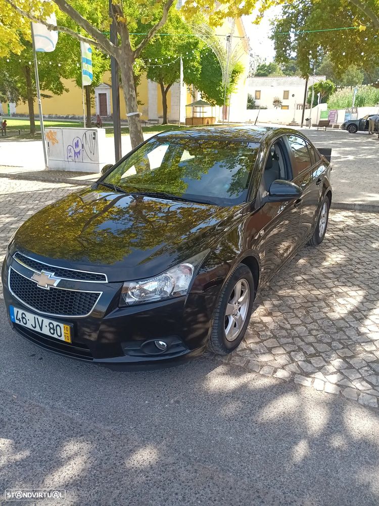 Chevrolet Cruze 1.6 LS - 2
