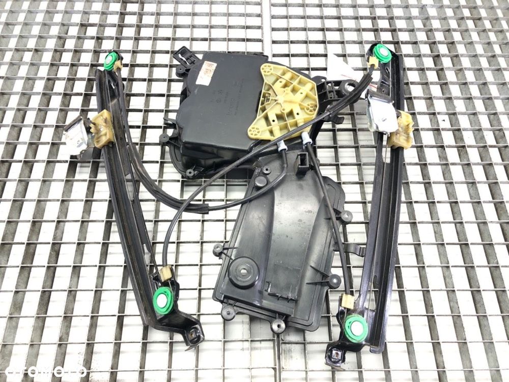 PODNOŚNIK SZYBY PRAWY PRZÓD  SEAT LEON (1P1) 2005 - 2013 1.6 75 kW [102 KM] benzyna 2005 - 2012 - 1