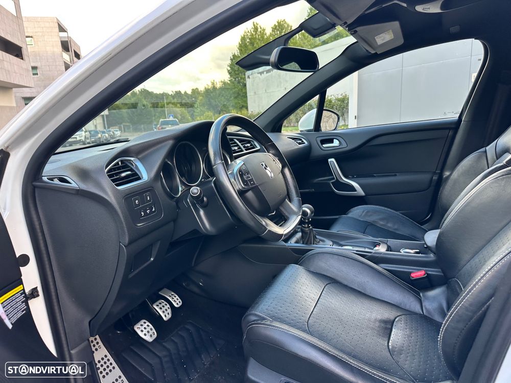 DS DS4 2.0 BlueHDi Sport Chic - 23