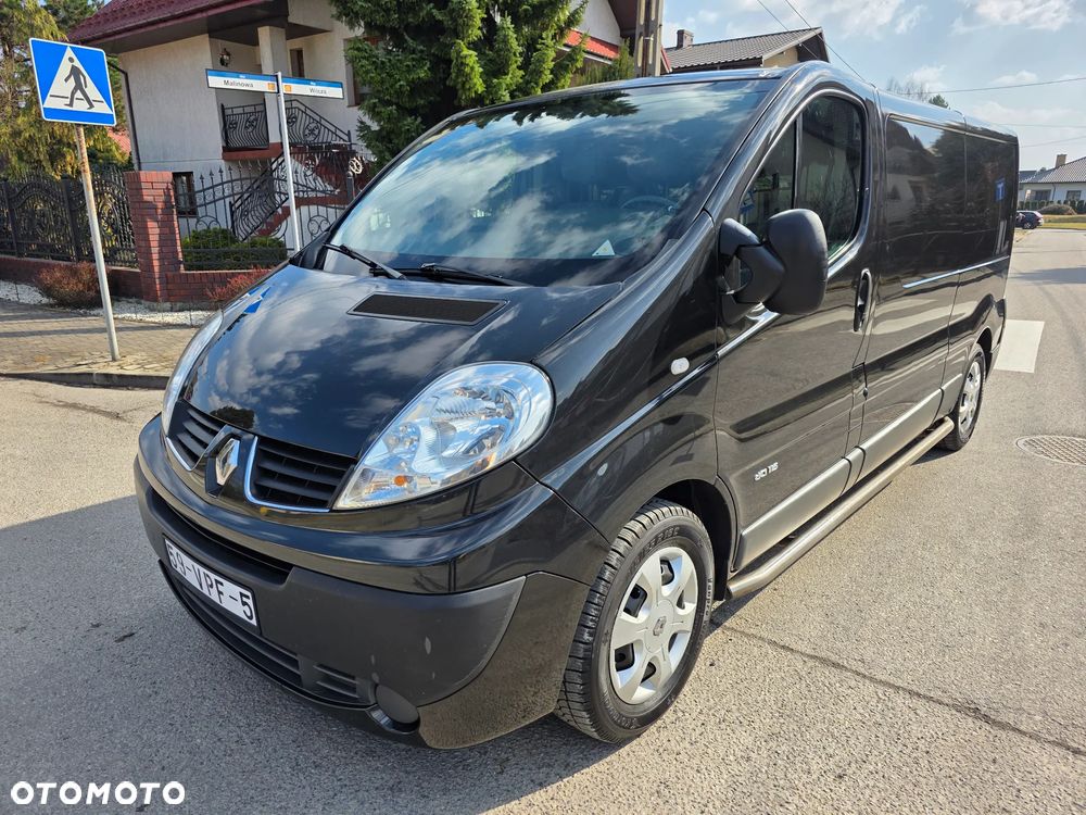 Renault Trafic - 2