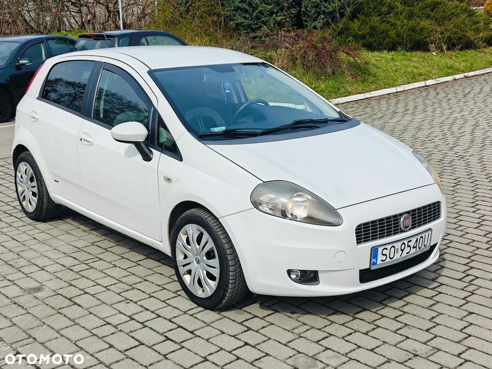 Fiat Grande Punto 1.4 8V Emotion - 12