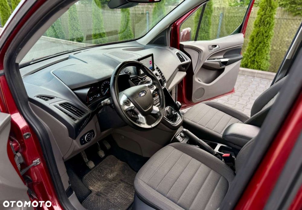 Ford Tourneo Connect Grand - 8