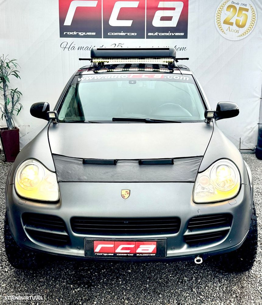 Porsche Cayenne - 30