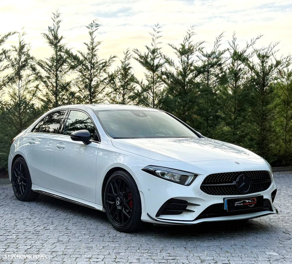 Mercedes-Benz A 180 Limousine d AMG Line Aut. - 4