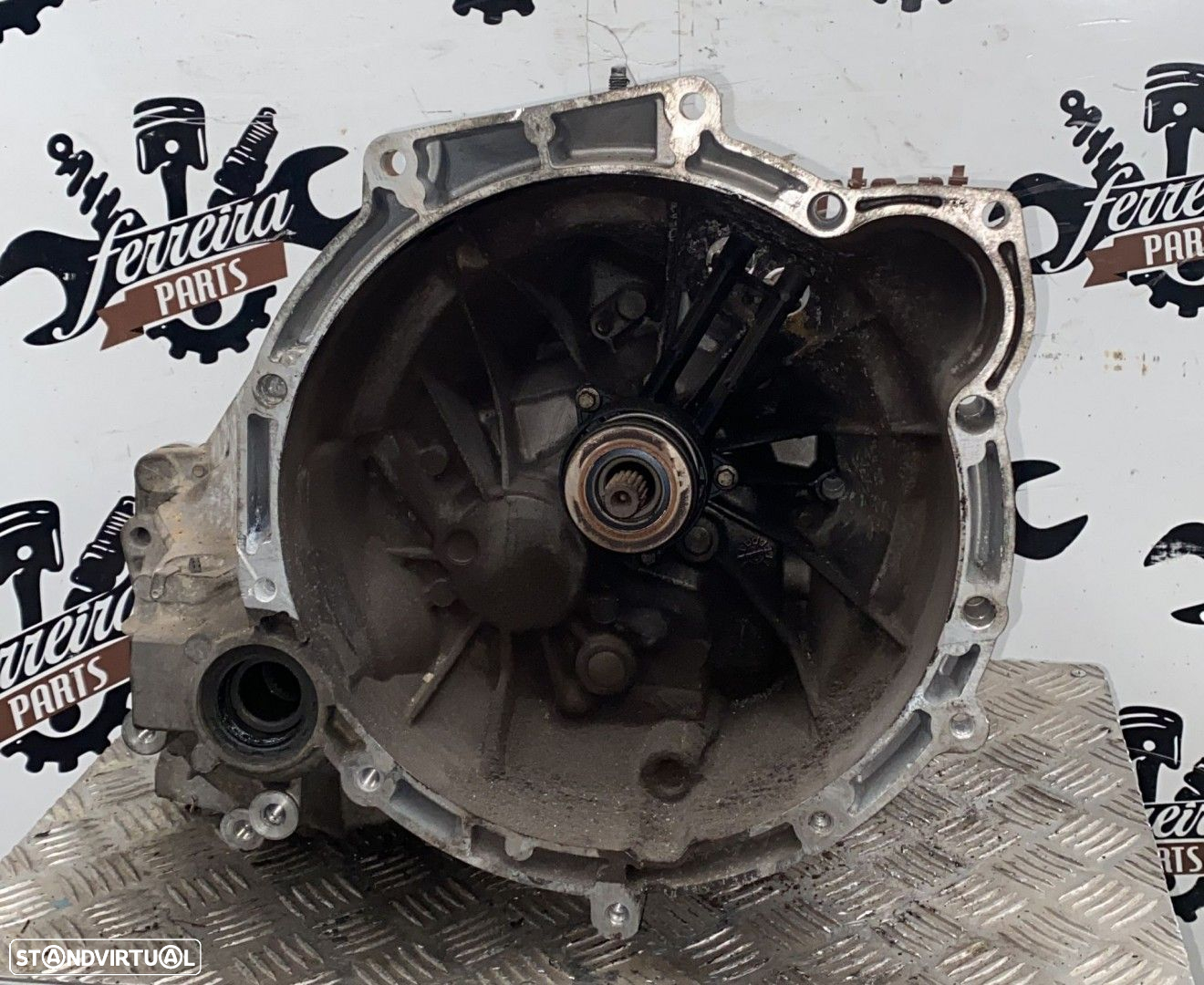 Caixa de velocidades Ford Fiesta 1.4i REF. 2N1R-7002-CA - 3
