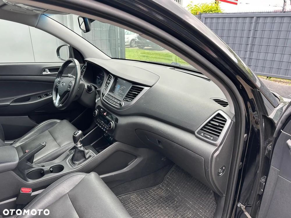 Hyundai Tucson - 8