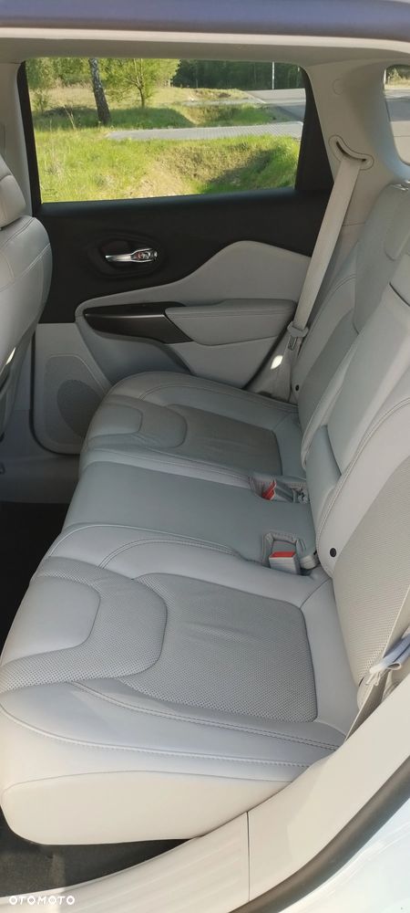 Jeep Cherokee 3.2 V6 Active Drive I Limited - 25