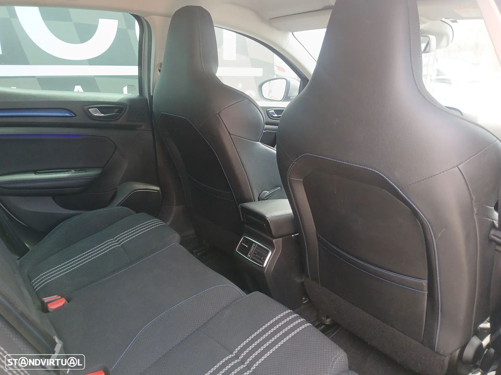 Renault Mégane 1.5 Blue dCi R.S. Line - 22