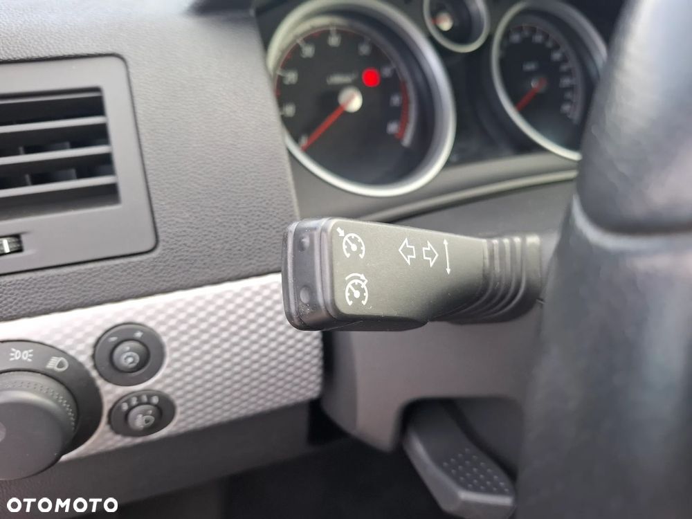 Opel Astra GTC 1.6 Easytronic Edition - 21