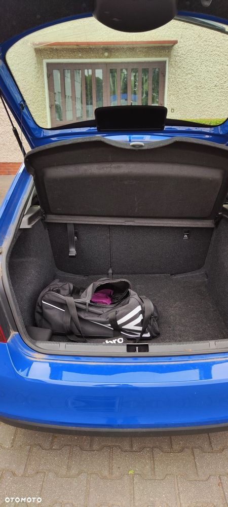 Skoda RAPID 1.0 TSI Active - 9