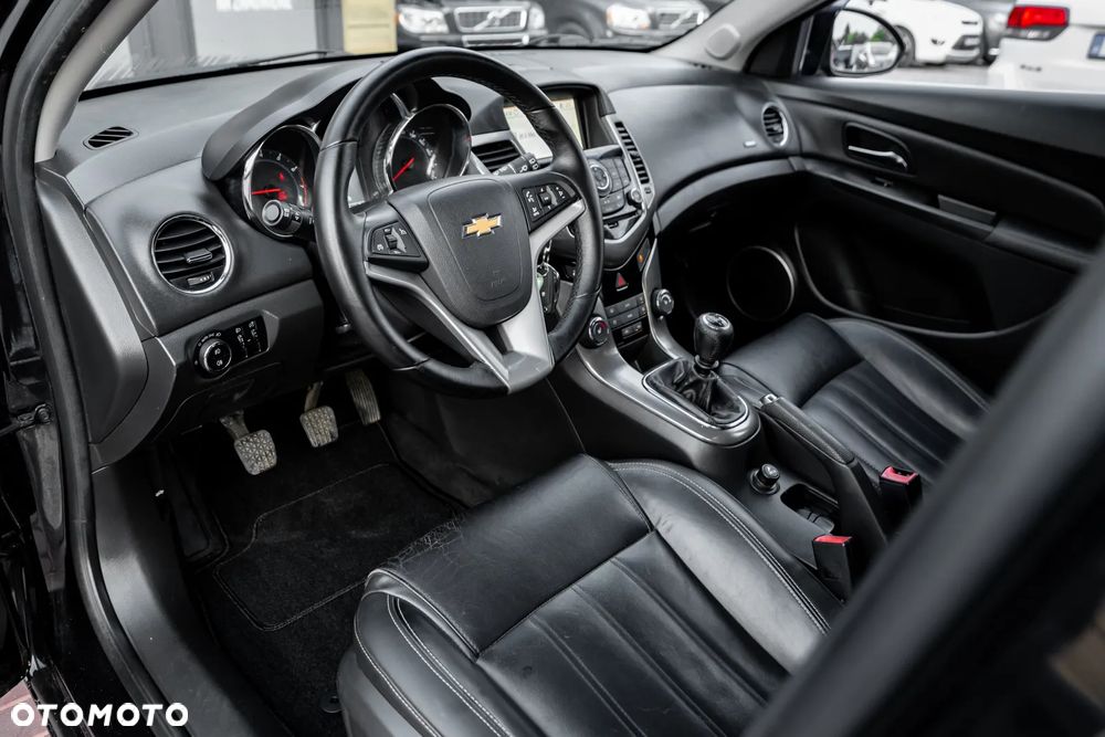 Chevrolet Cruze 1.4T LT+ - 17