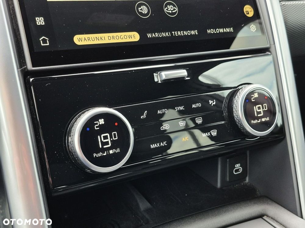 Land Rover Discovery 3.0 D250 mHEV Dynamic SE - 39