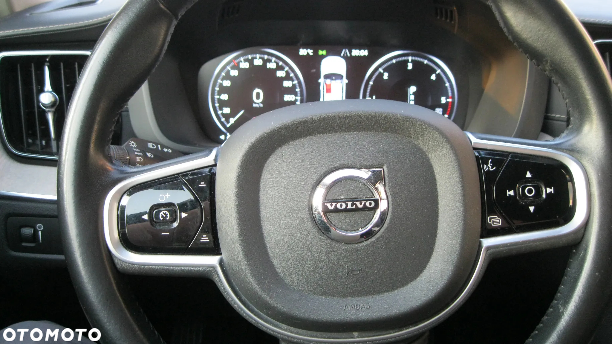 Volvo XC 60 D4 Inscription - 9