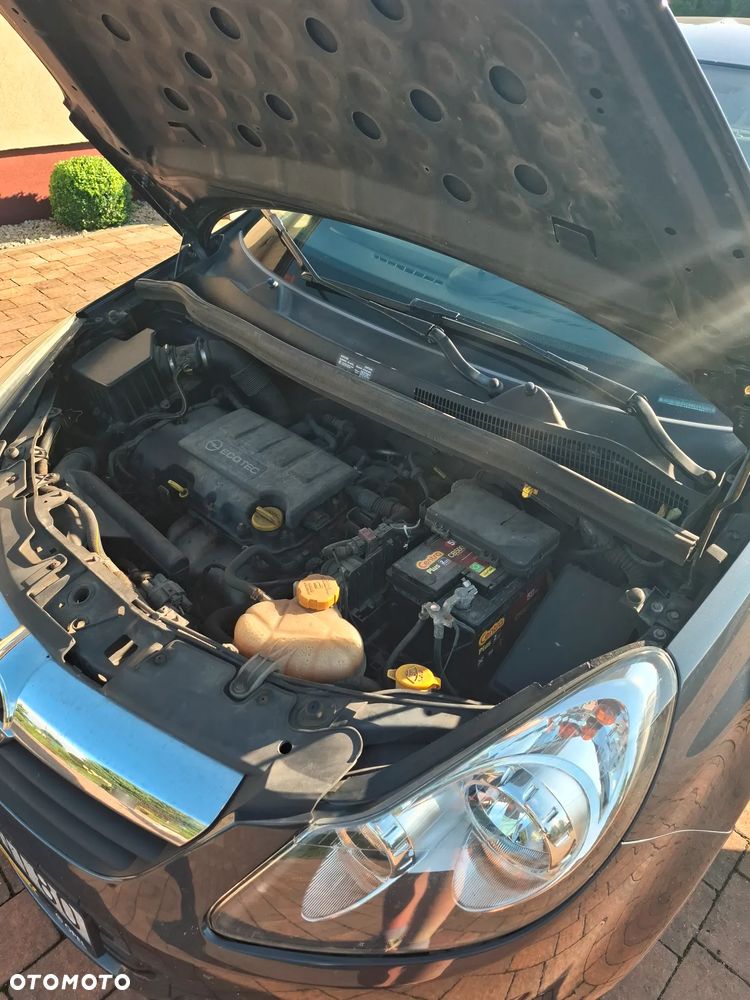 Opel Corsa 1.2 16V 111 - 7