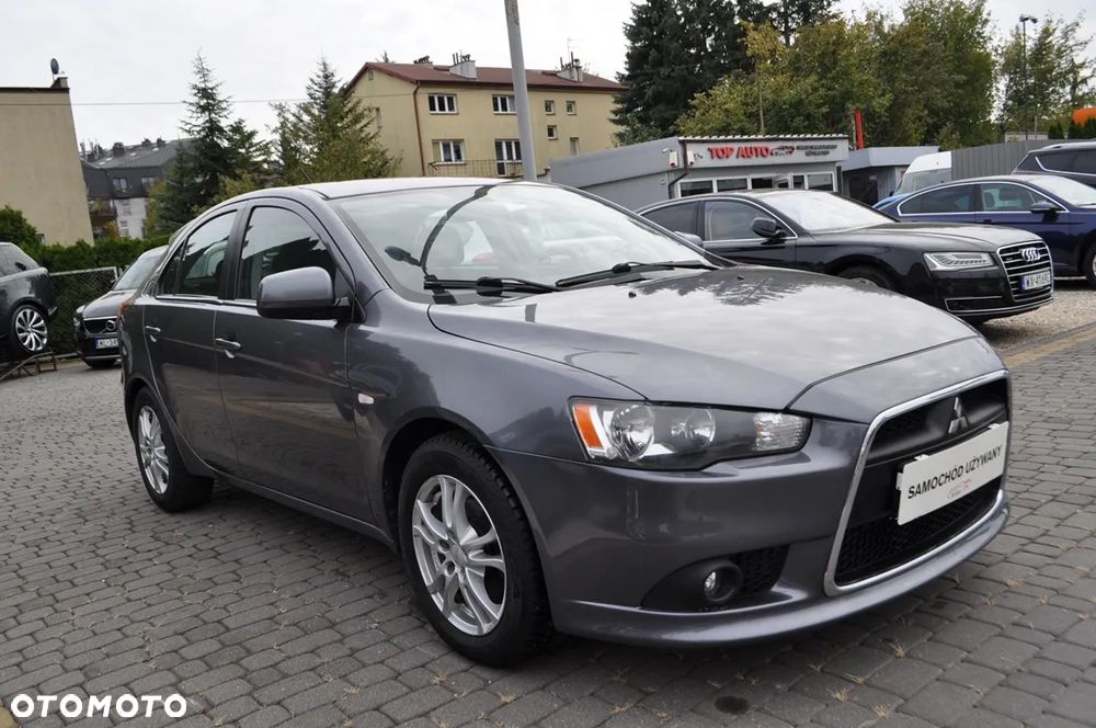 Mitsubishi Lancer 1.8 Inform LPG - 8