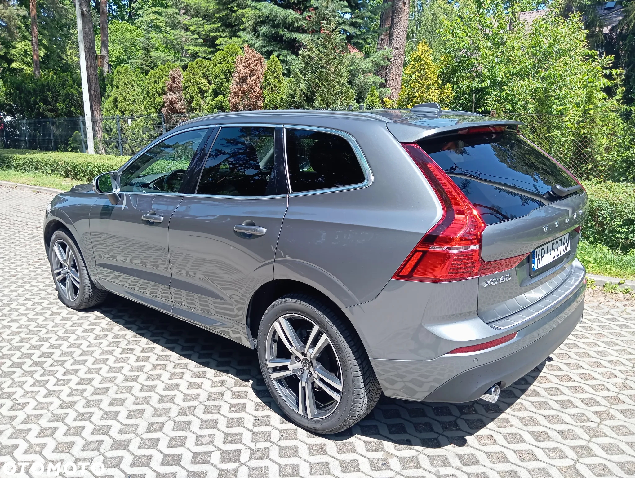 Volvo XC 60 T5 Momentum - 17