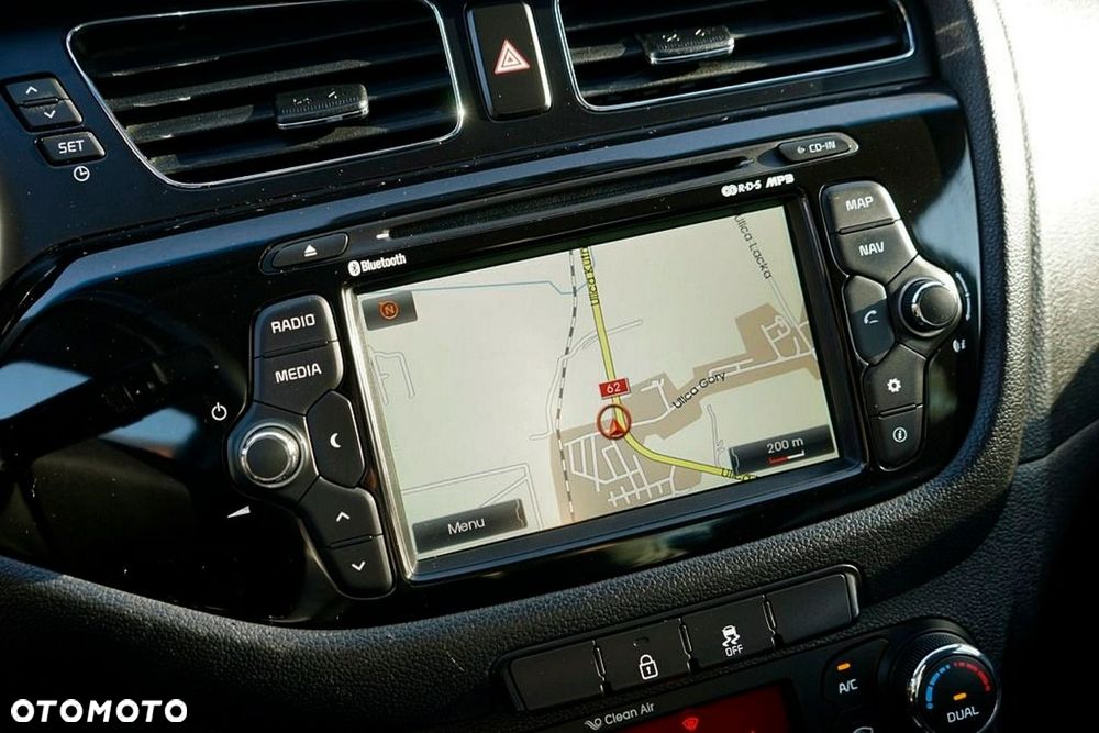 Kia Ceed - 26