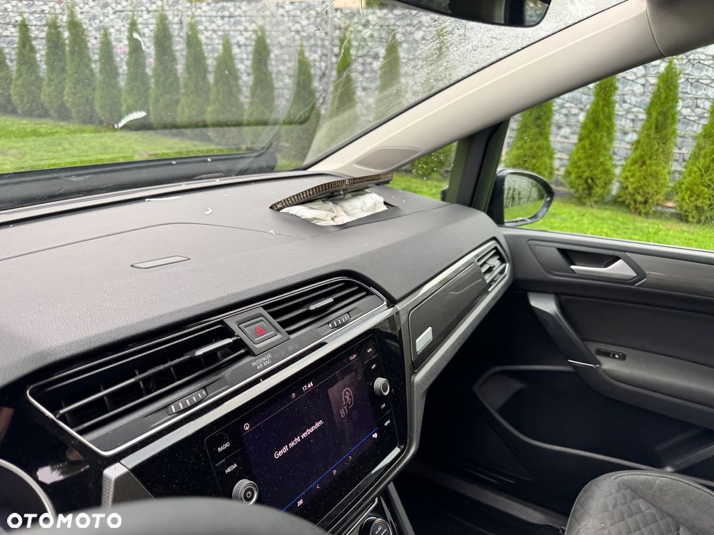 Volkswagen Touran 2.0 TDI SCR DSG Join - 13