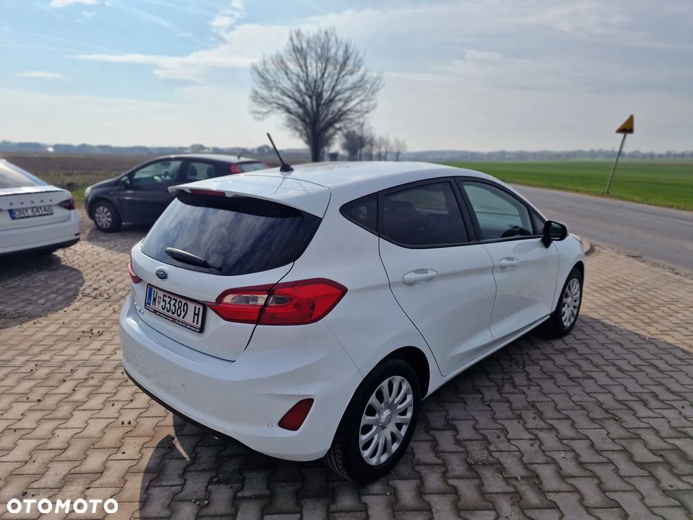 Ford Fiesta 1.0 EcoBoost S&S TREND - 11