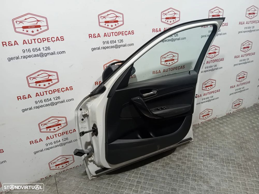 Porta Frente Frontal Direita BMW Série 1 F20 Original - 7