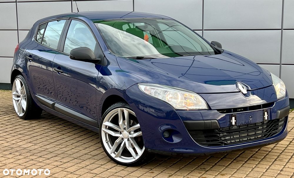Renault Megane 2010 photo 2