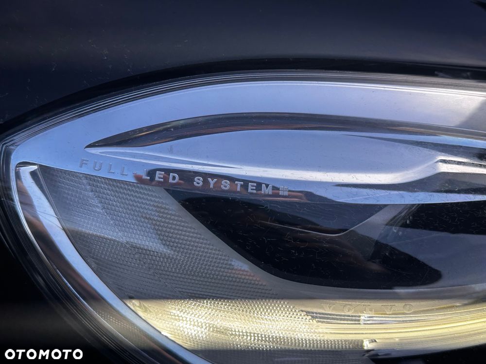 Volvo V40 D4 Geartronic RDesign - 9