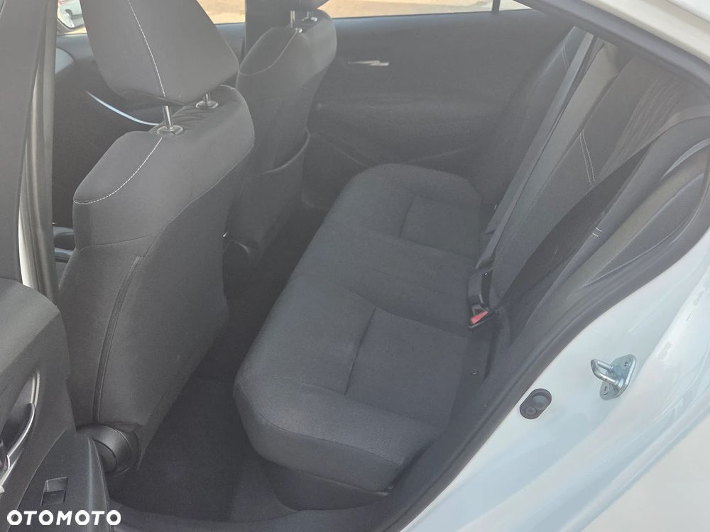 Toyota Corolla - 8