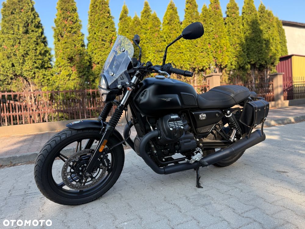Moto Guzzi V7 - 16