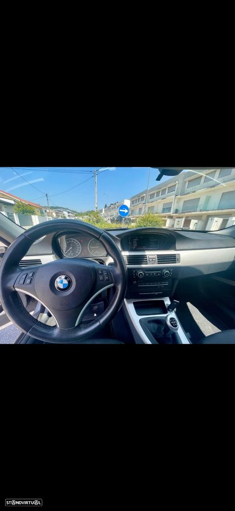 BMW 318 d Navigation - 9