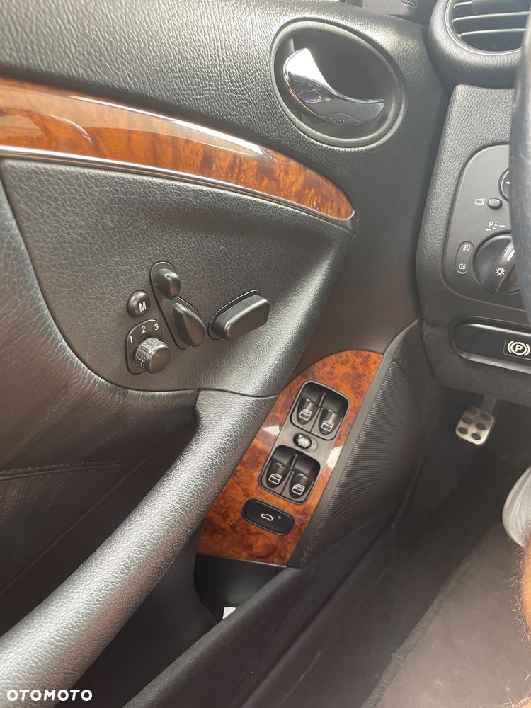 Mercedes-Benz CLK 350 7G-TRONIC Avantgarde - 11
