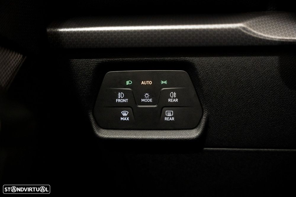 SEAT Leon ST 2.0 TDI Style - 10