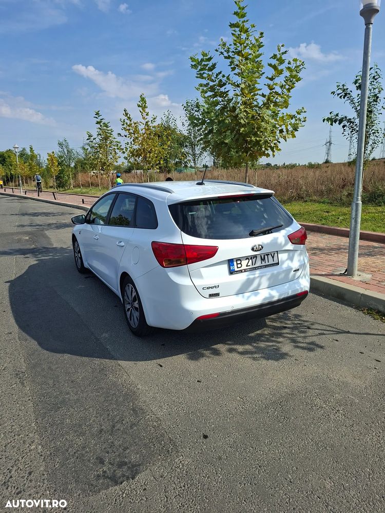Kia Ceed 1.6 DSL CITY - 2