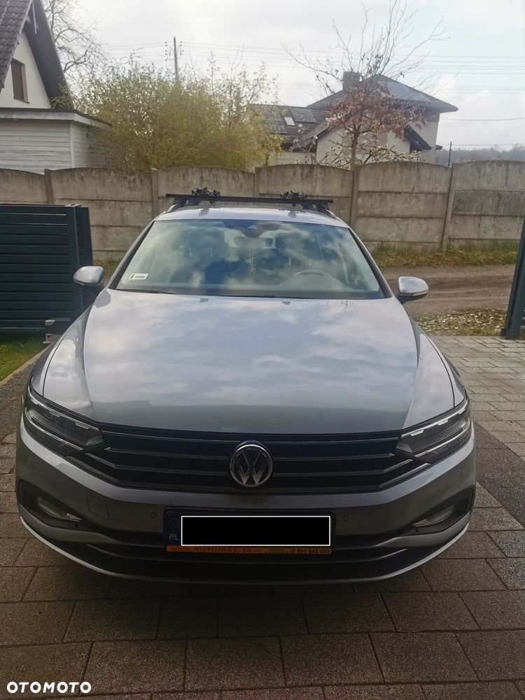 Volkswagen Passat 1.5 TSI EVO Elegance - 2