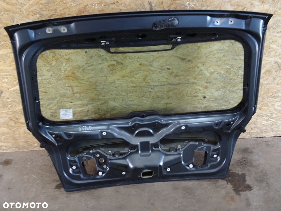 KLAPA TYŁ TYLNA SZYBA FIAT STILO HB 5D LAK: 675 01-04 NR154 - 6