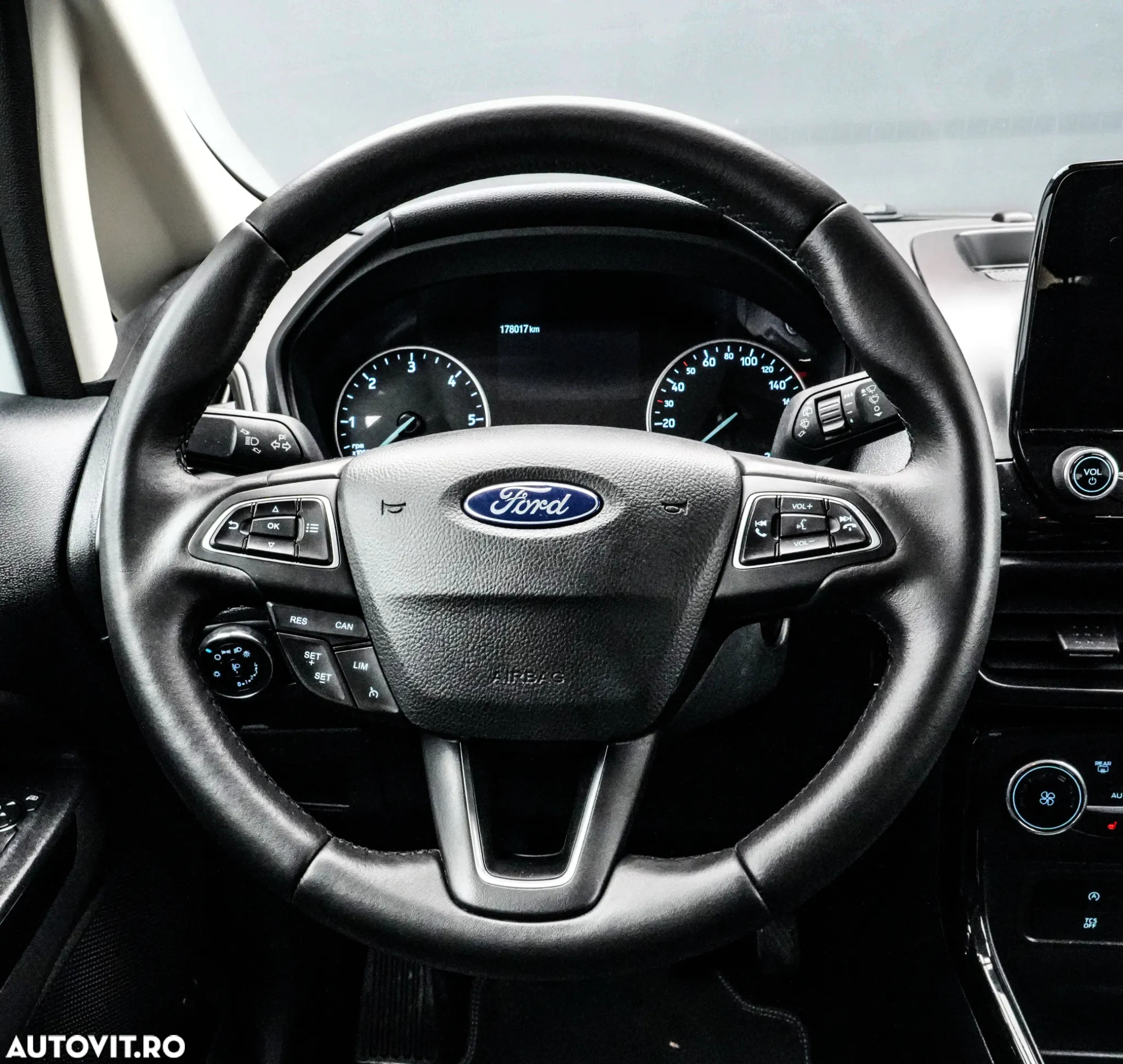 Ford EcoSport 1.5 EcoBlue Titanium - 18