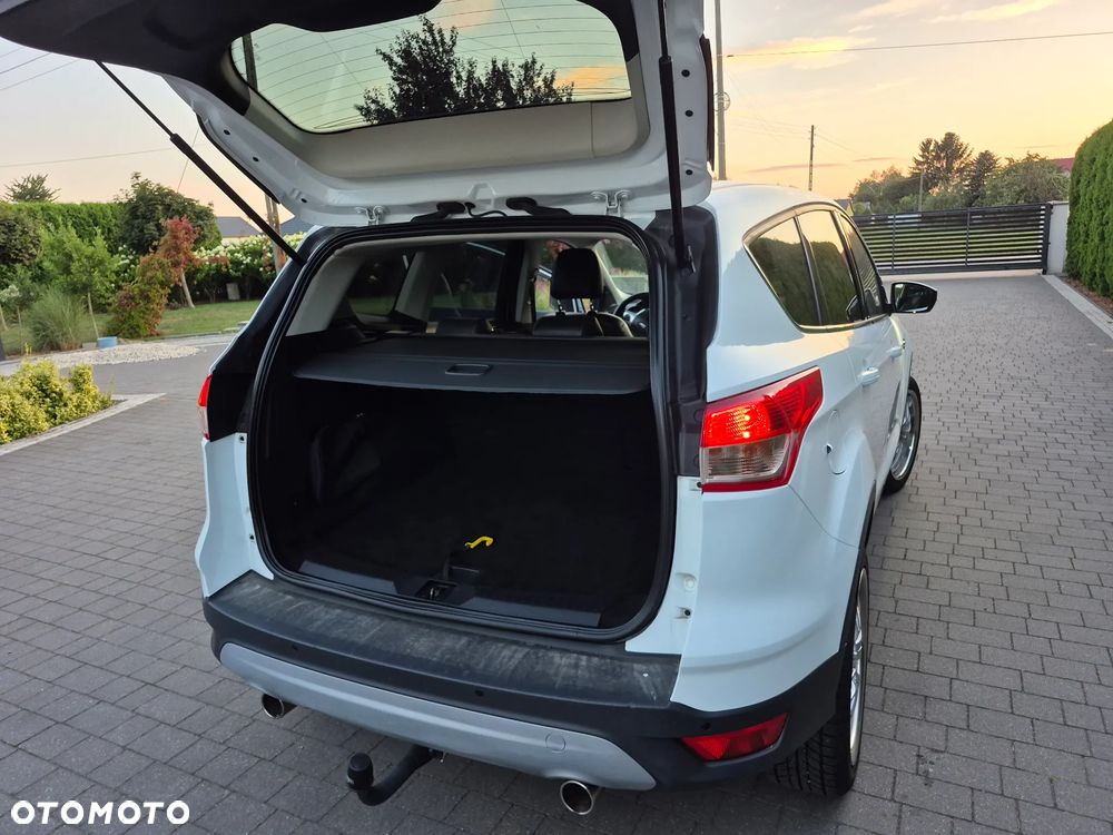 Ford Kuga - 26