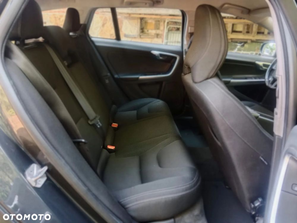 Volvo V60 - 12
