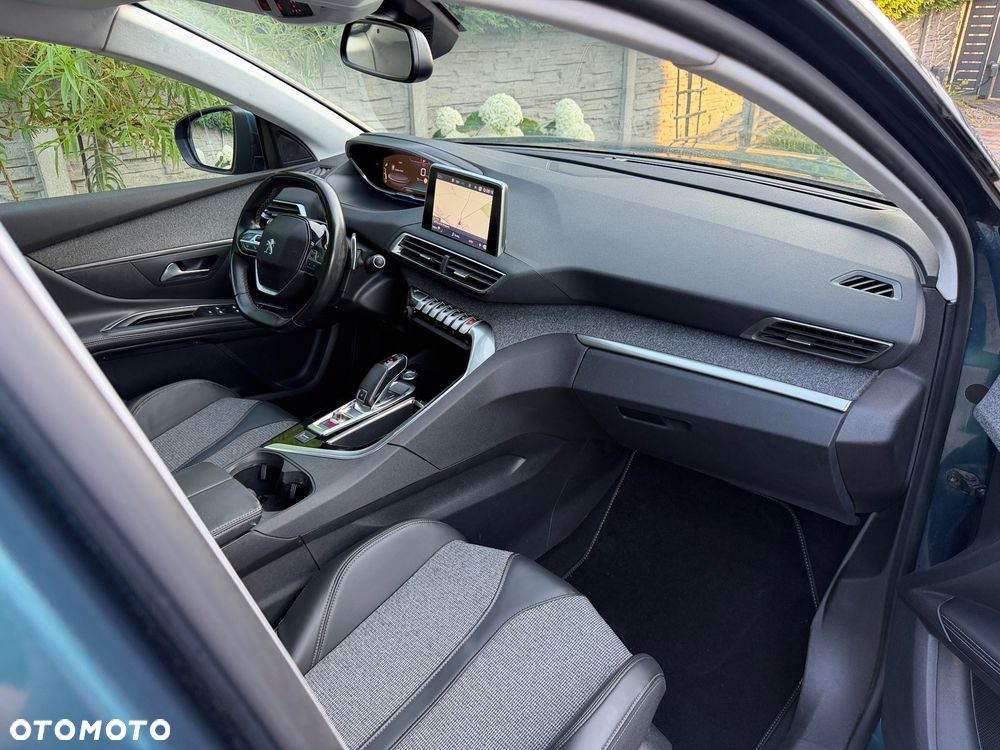 Peugeot 5008 - 11