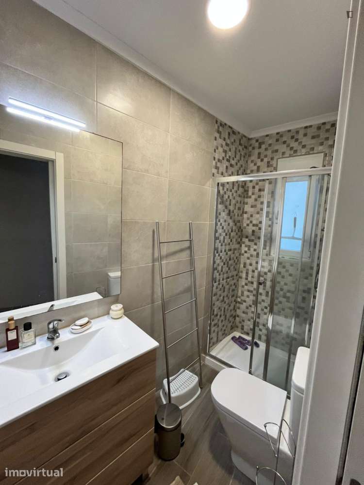 Apartamento com 1 quartos - localizado em Penha de França Lisbon - Grande imagem: 3/5